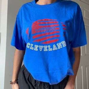 HANDCRAFTED Cleveland Football Graphic T-Shirt